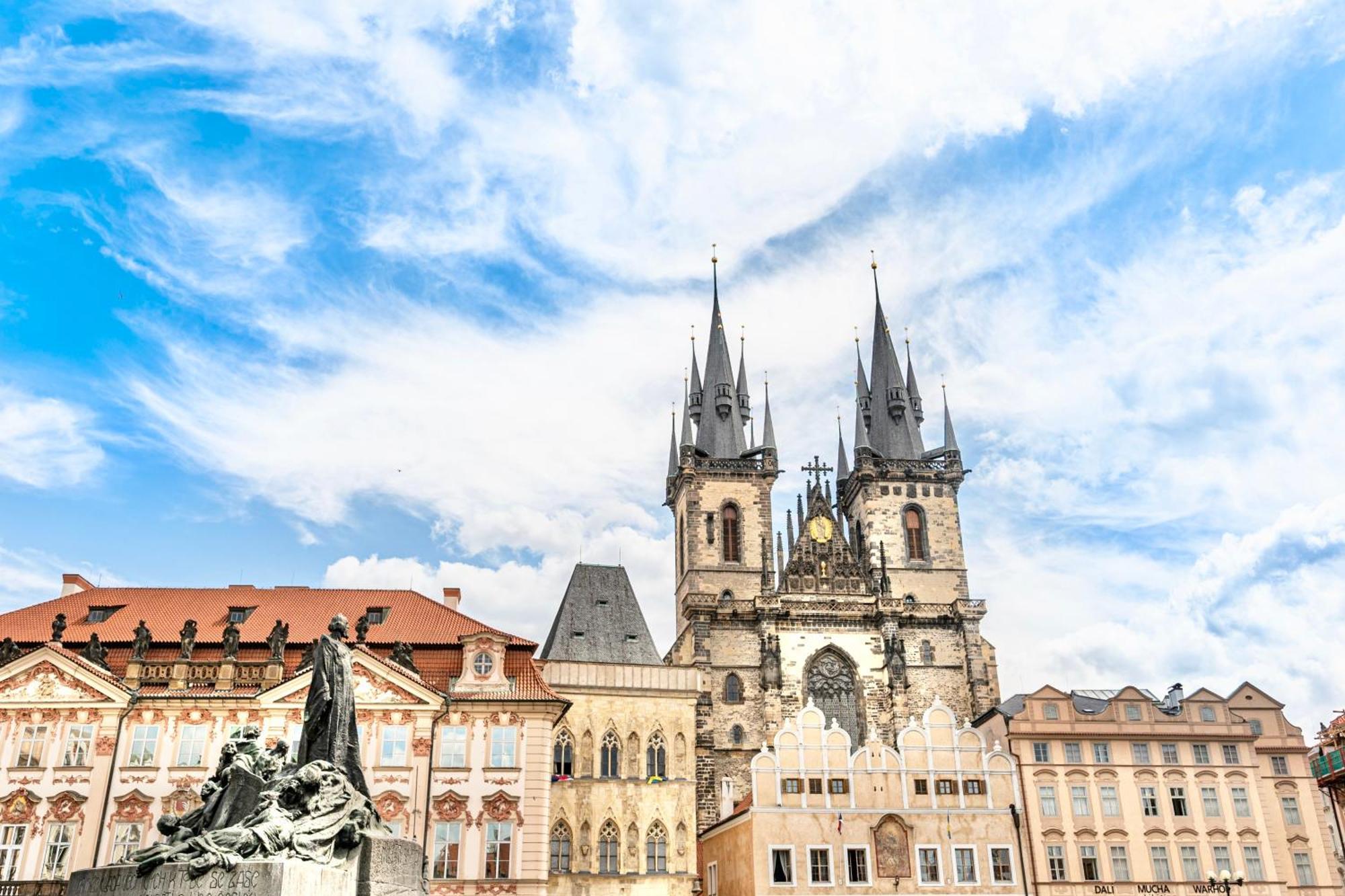 The Old Town Square & Parizska Apartments Praga Exterior foto